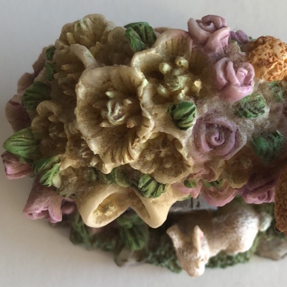 Happy Spring Flower Garden Teddy Bear Figurine - Picture 8 of 16